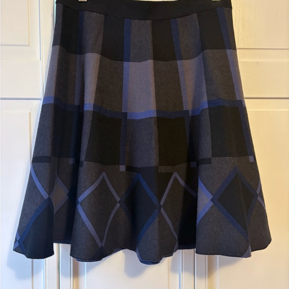 Oscar de la Renta Black and Blue A-Line Skirt